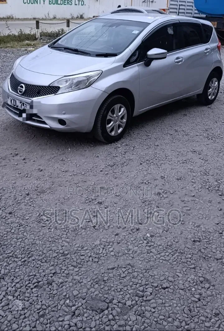 Nissan Note 2016 Silver
