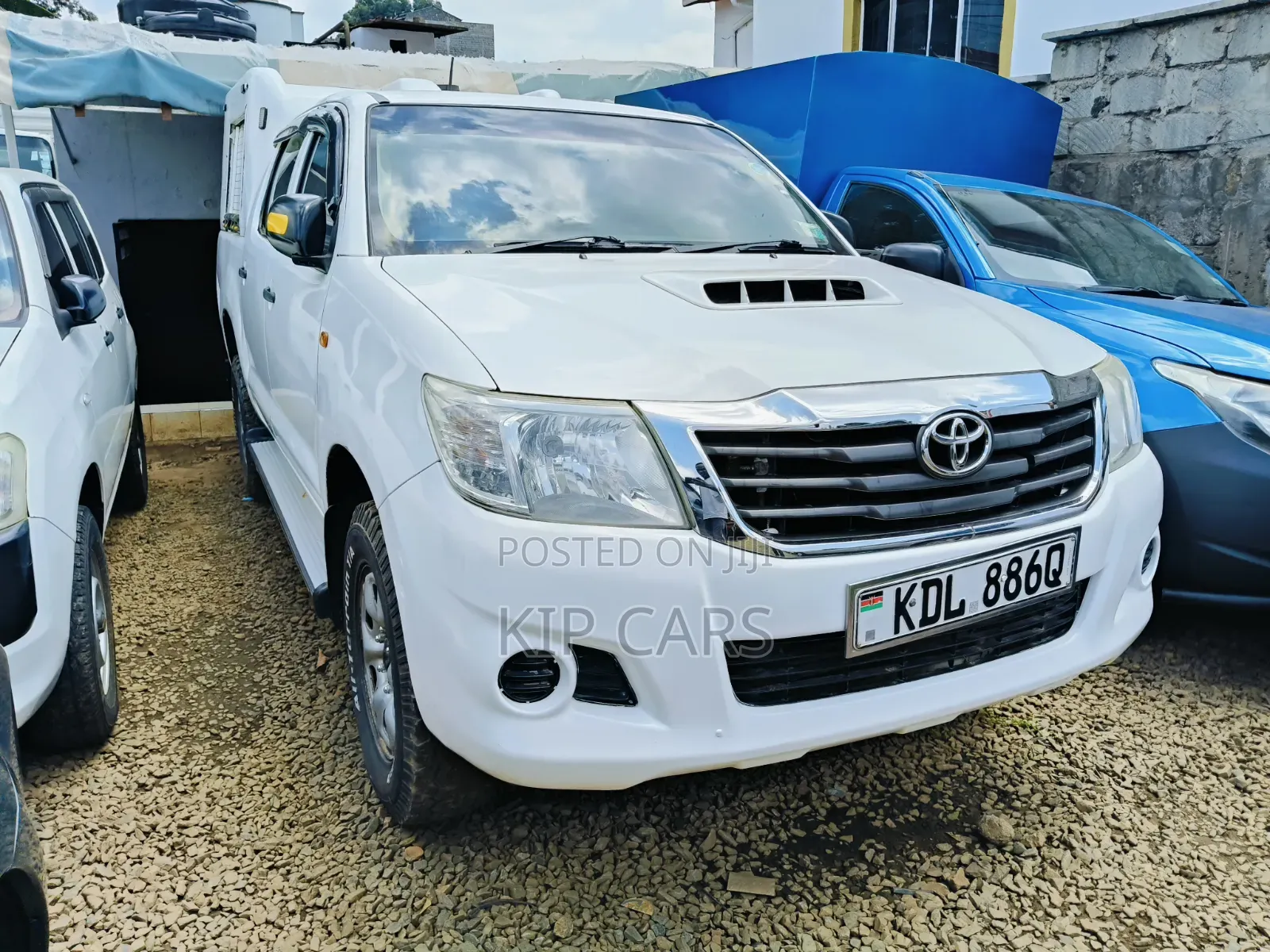 Toyota Hilux 2015 White