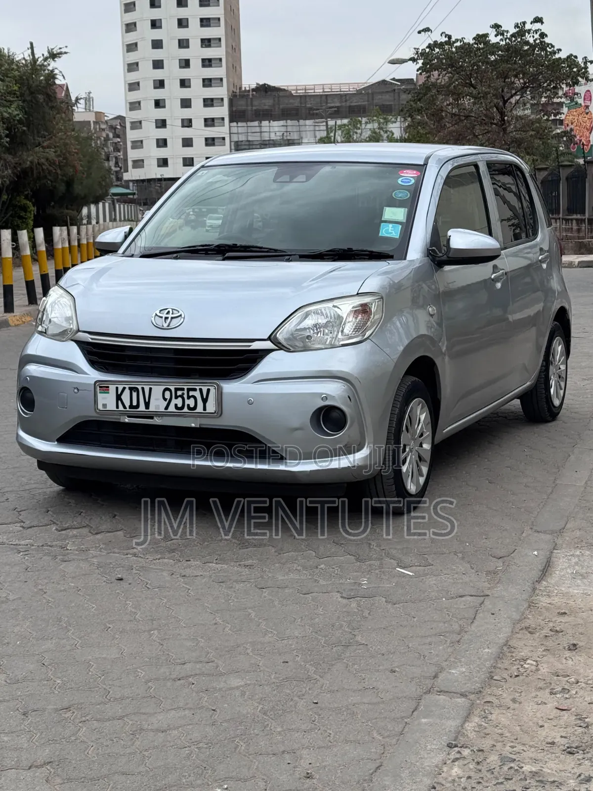 Toyota Passo 2019 Silver
