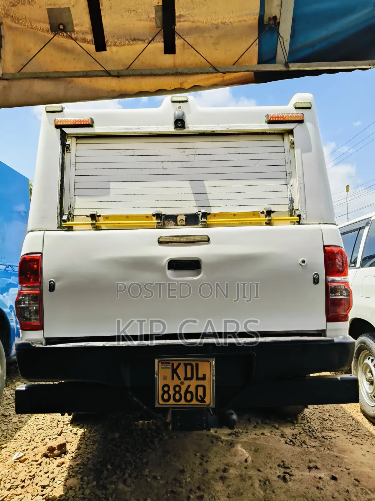 Toyota Hilux 2015 White