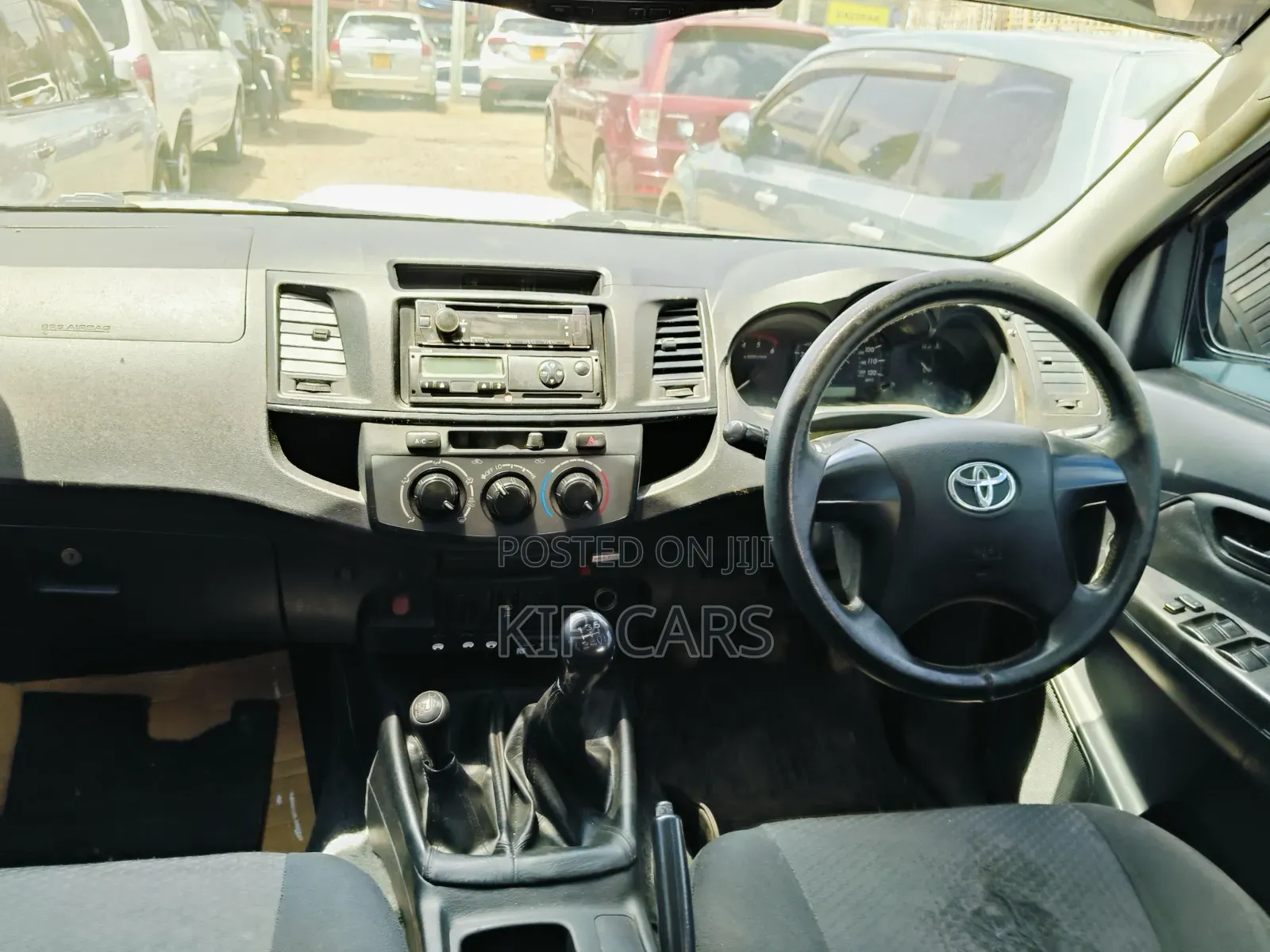 Toyota Hilux 2015 White