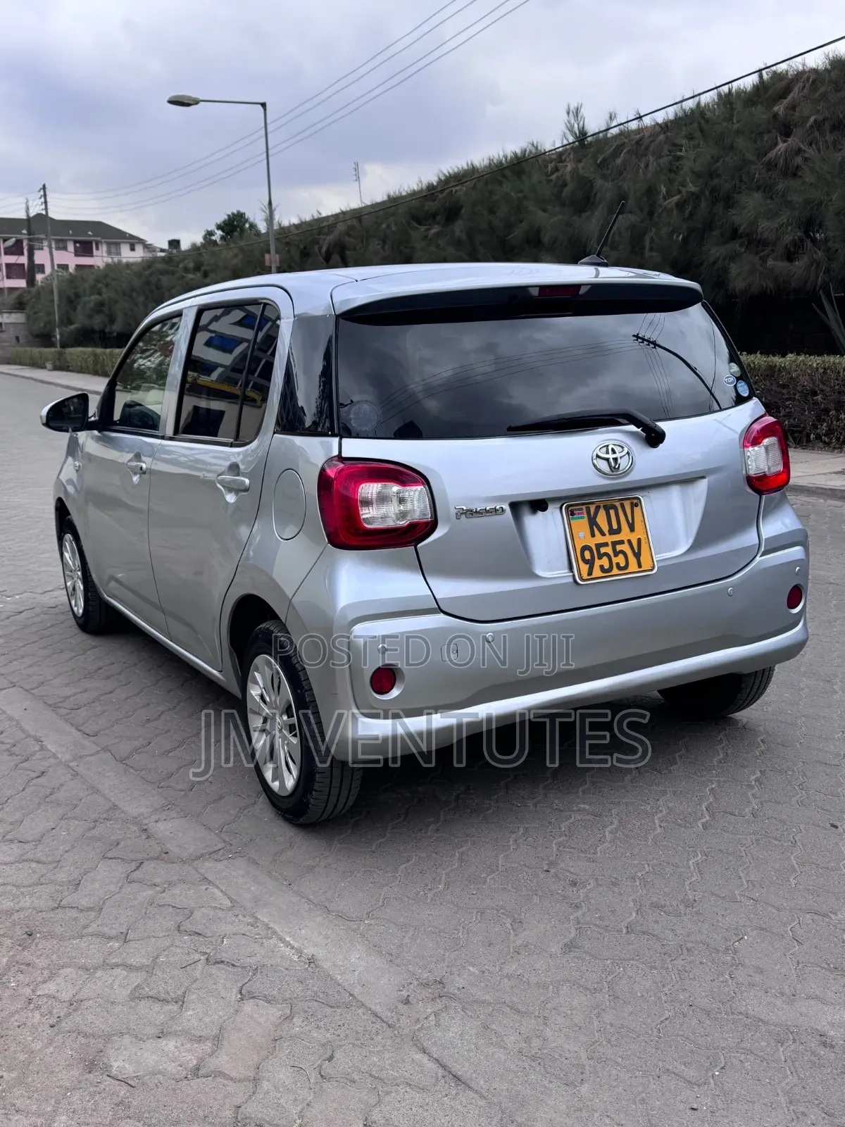 Toyota Passo 2019 Silver