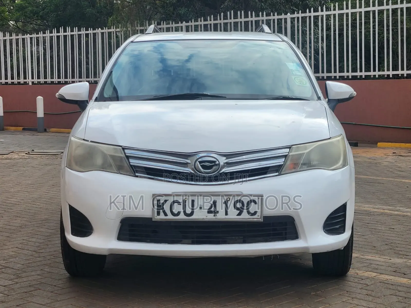Toyota Corolla Fielder 1.5 Petrol FWD 2013 White