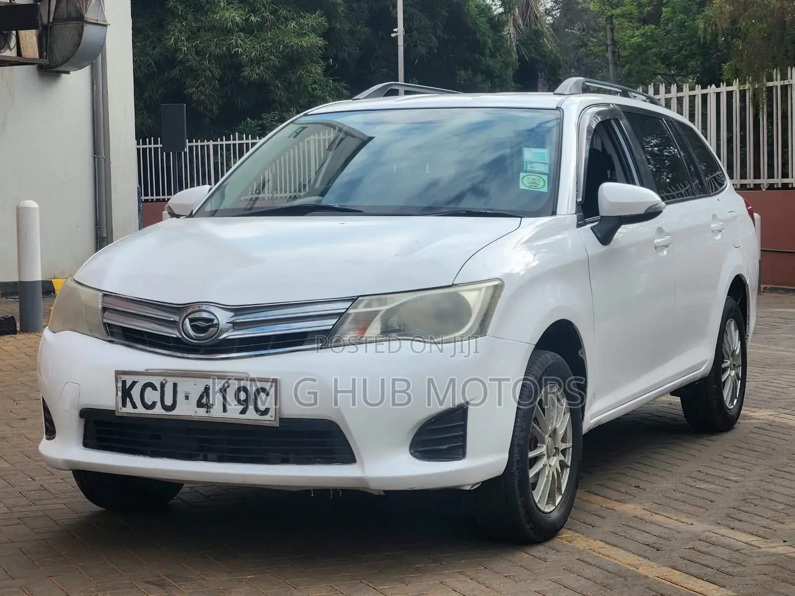 Toyota Corolla Fielder 1.5 Petrol FWD 2013 White