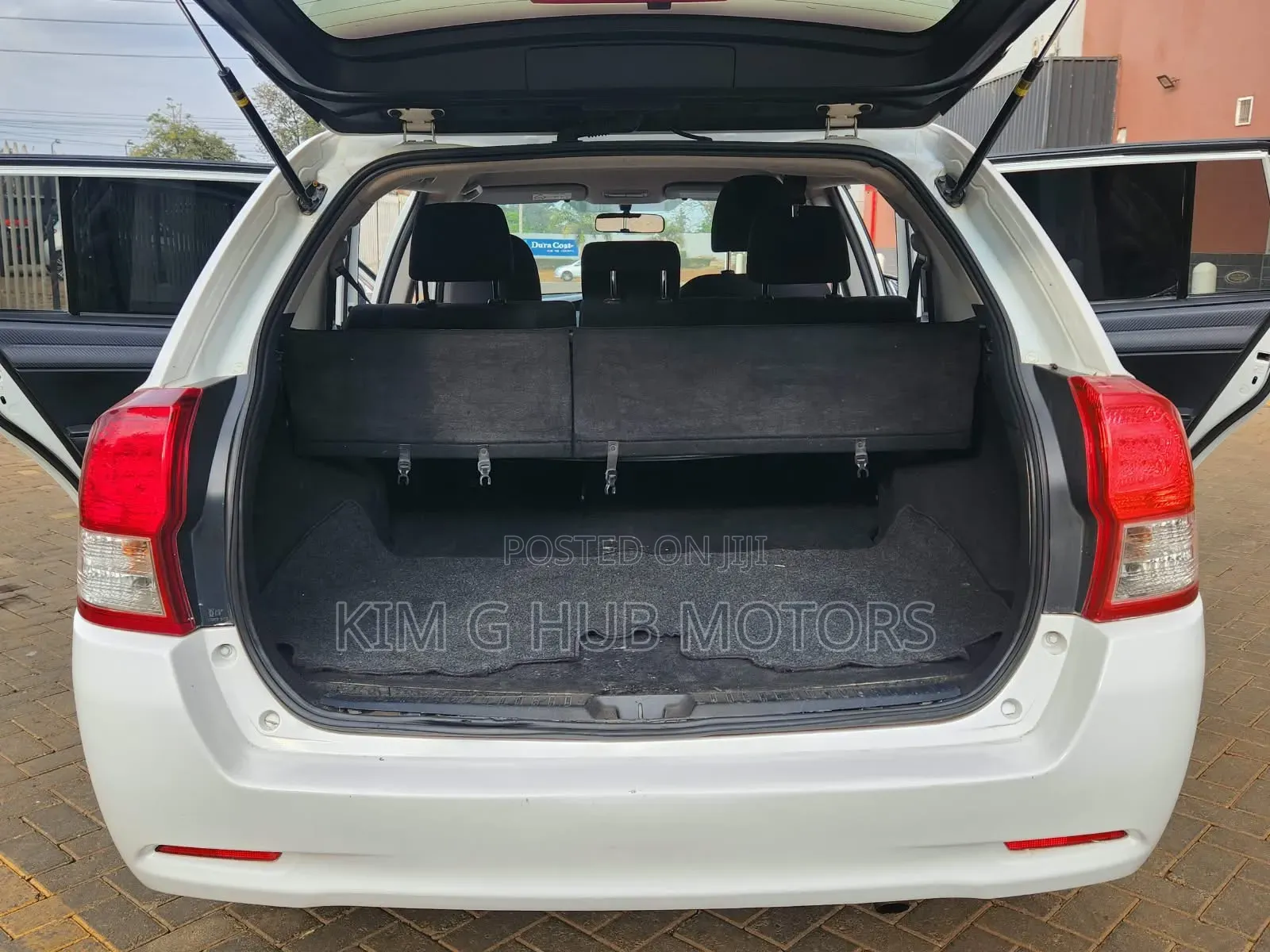Toyota Corolla Fielder 1.5 Petrol FWD 2013 White