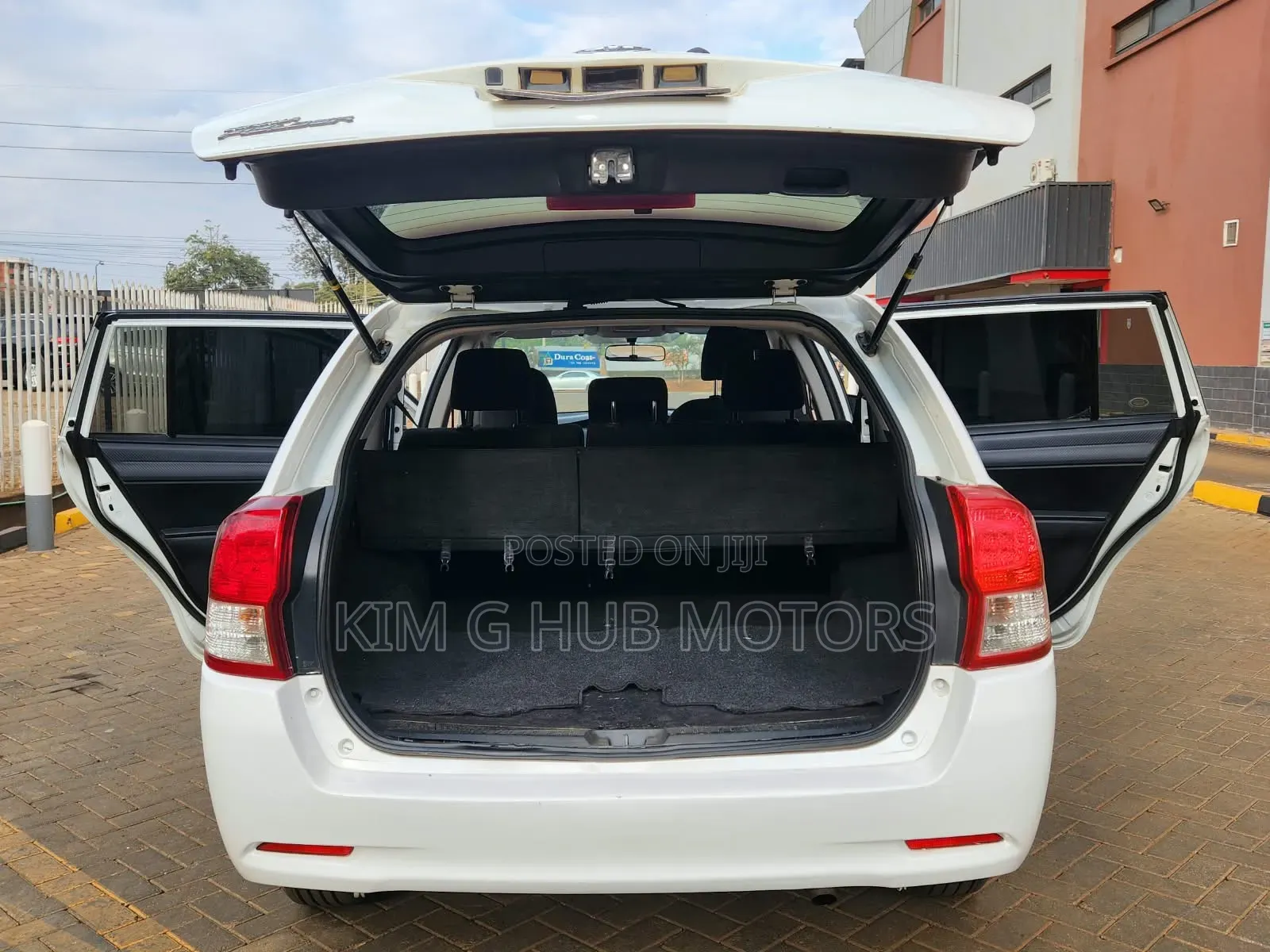 Toyota Corolla Fielder 1.5 Petrol FWD 2013 White