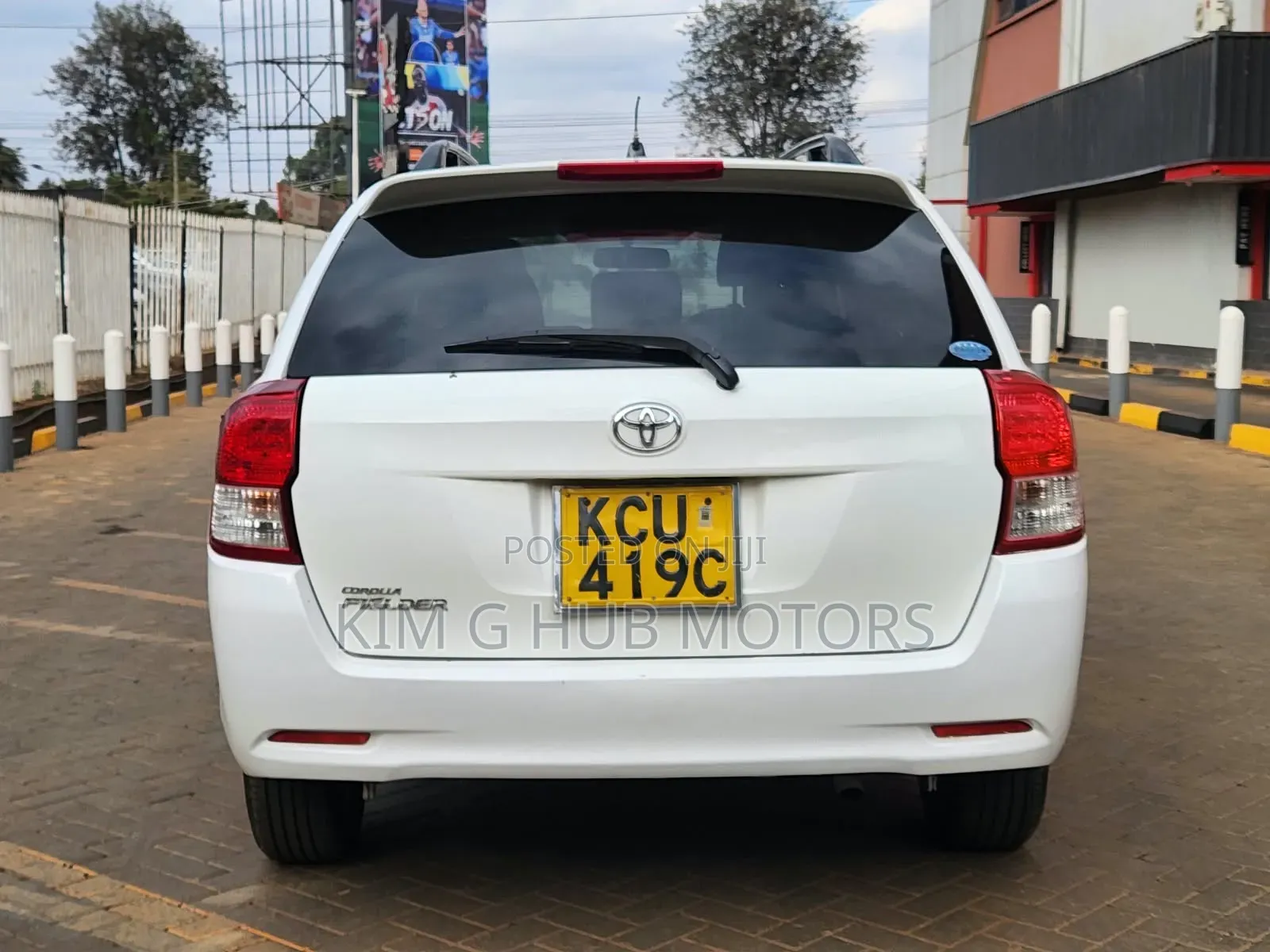 Toyota Corolla Fielder 1.5 Petrol FWD 2013 White