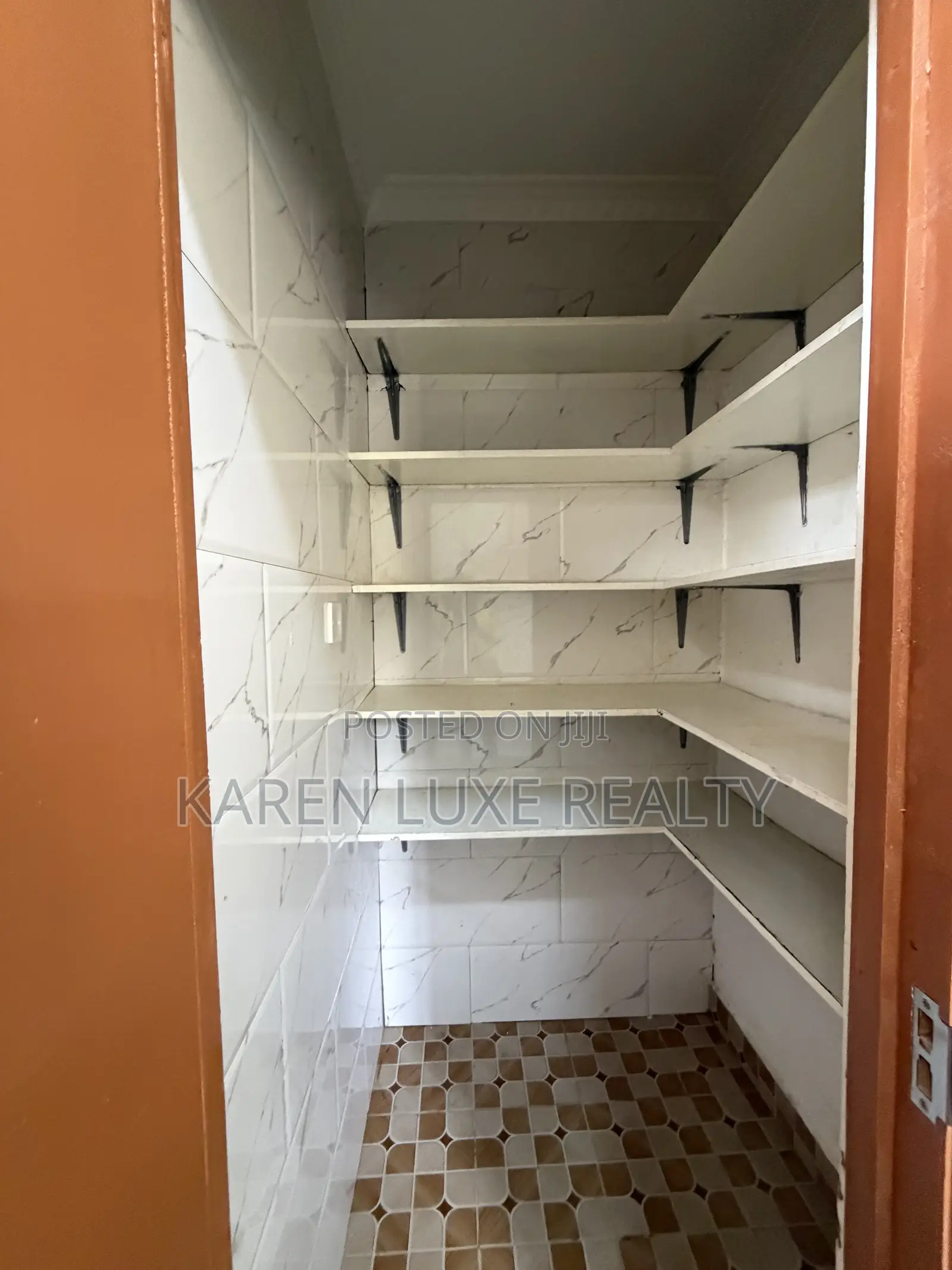 4bdrm Mansion in Karen for rent
