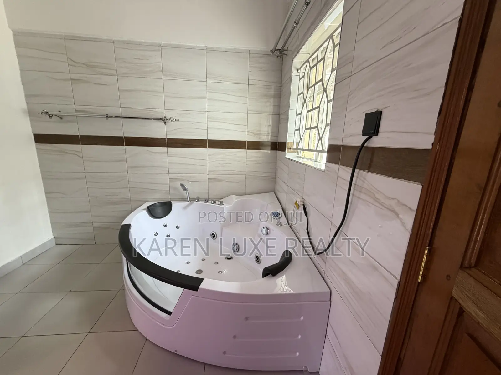 4bdrm Mansion in Karen for rent