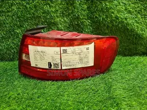 Tail Light Rh Audi A4 Avant 2014