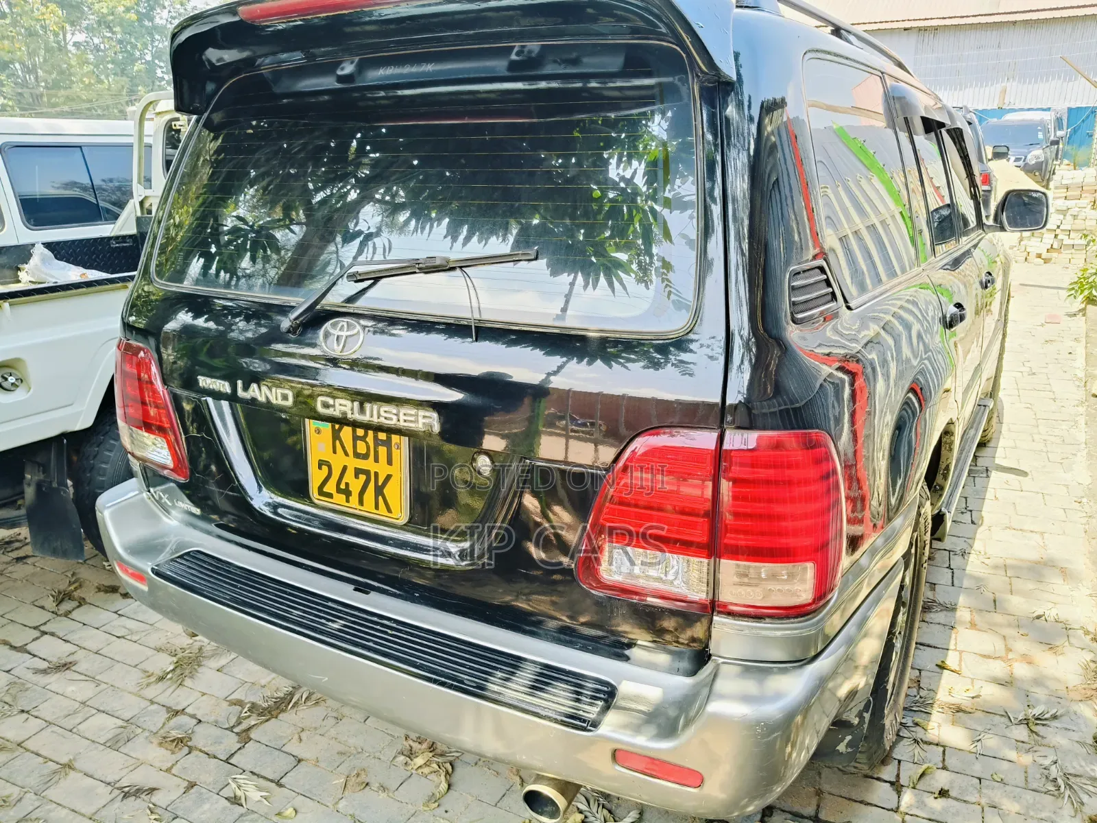 Toyota Land Cruiser 2003 Black