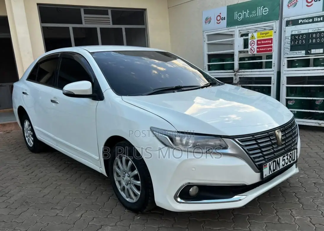 Toyota Premio 2017 White