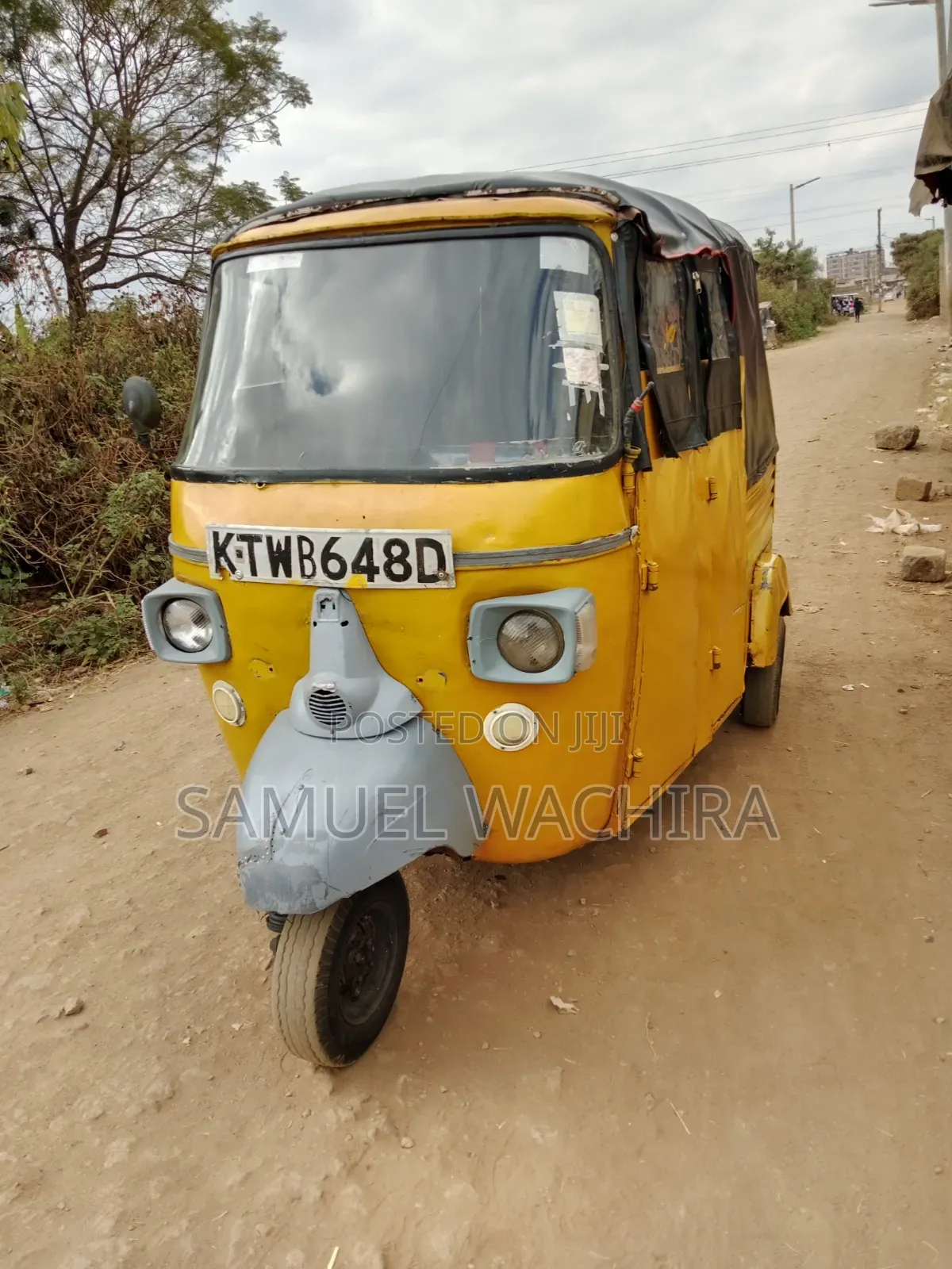 Piaggio Scooter 2018 Yellow