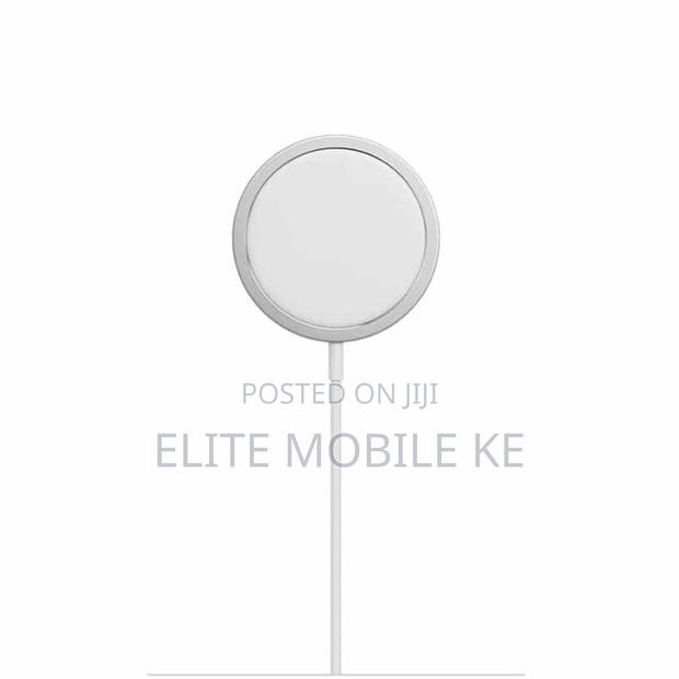 MagSafe Charger - main view