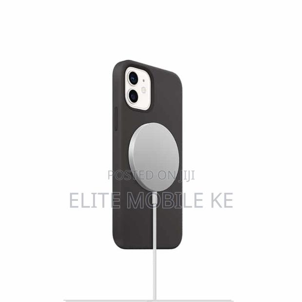 MagSafe Charger - thumbnail 4
