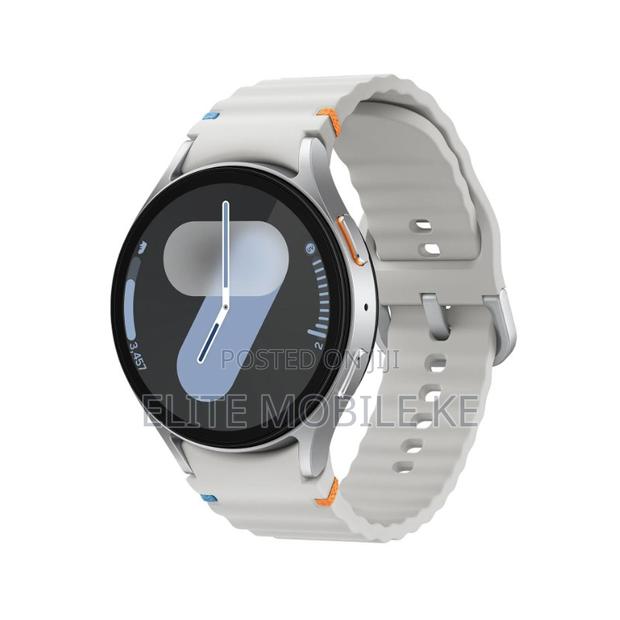 Samsung Galaxy Watch 7 - main view