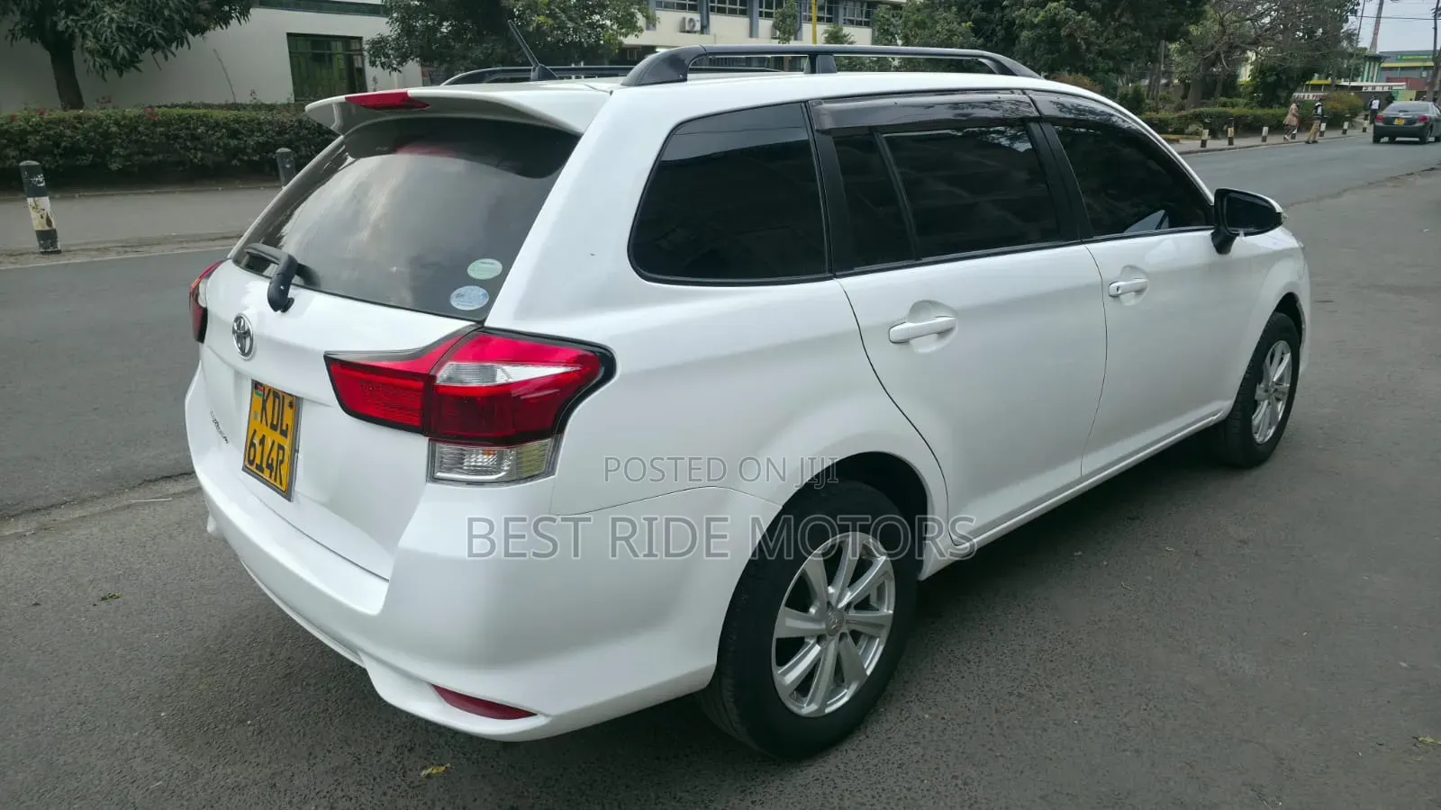 Toyota Corolla Fielder 1.5 Petrol FWD 2016 White