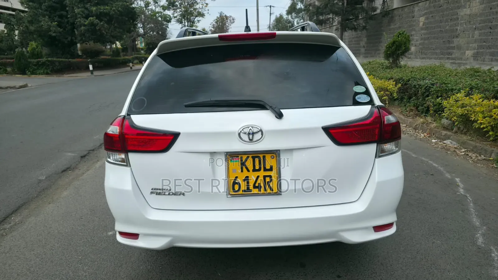 Toyota Corolla Fielder 1.5 Petrol FWD 2016 White