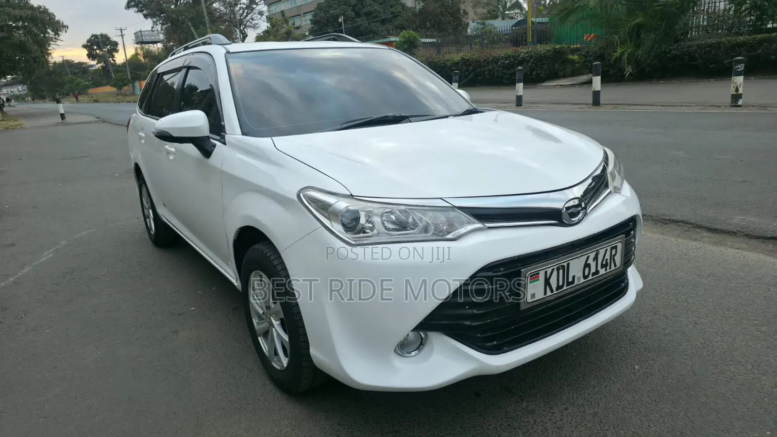 Toyota Corolla Fielder 1.5 Petrol FWD 2016 White