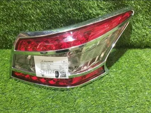 Tail Lamp Rh Nissan Sylphy Tb17 2013