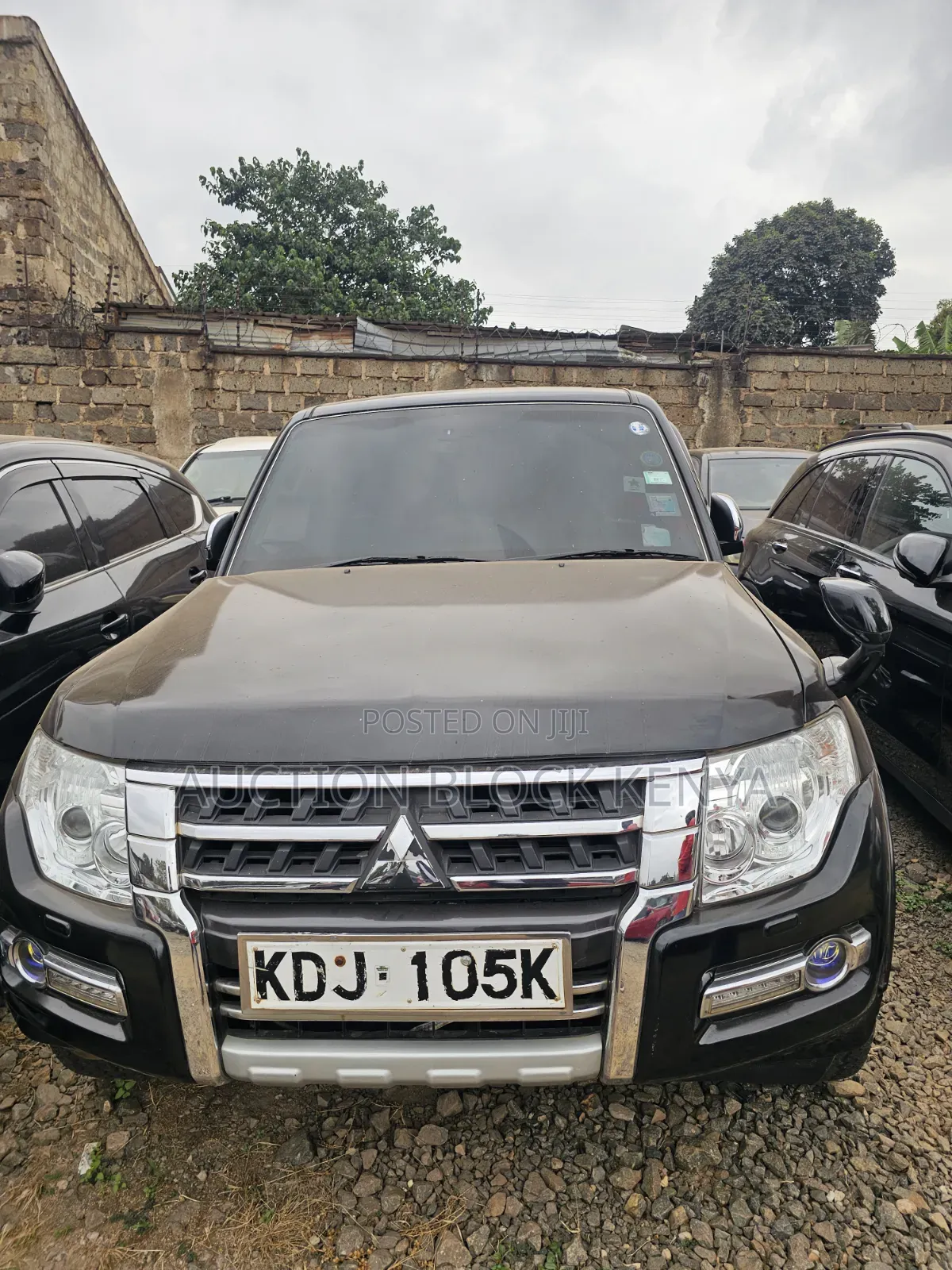 Mitsubishi Pajero 2018 Black