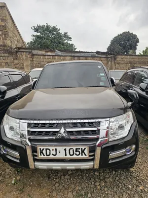 Mitsubishi Pajero 2018 Black