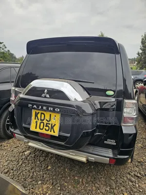 Mitsubishi Pajero 2018 Black
