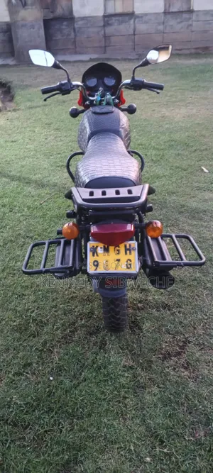 Bajaj Boxer 2022 Red