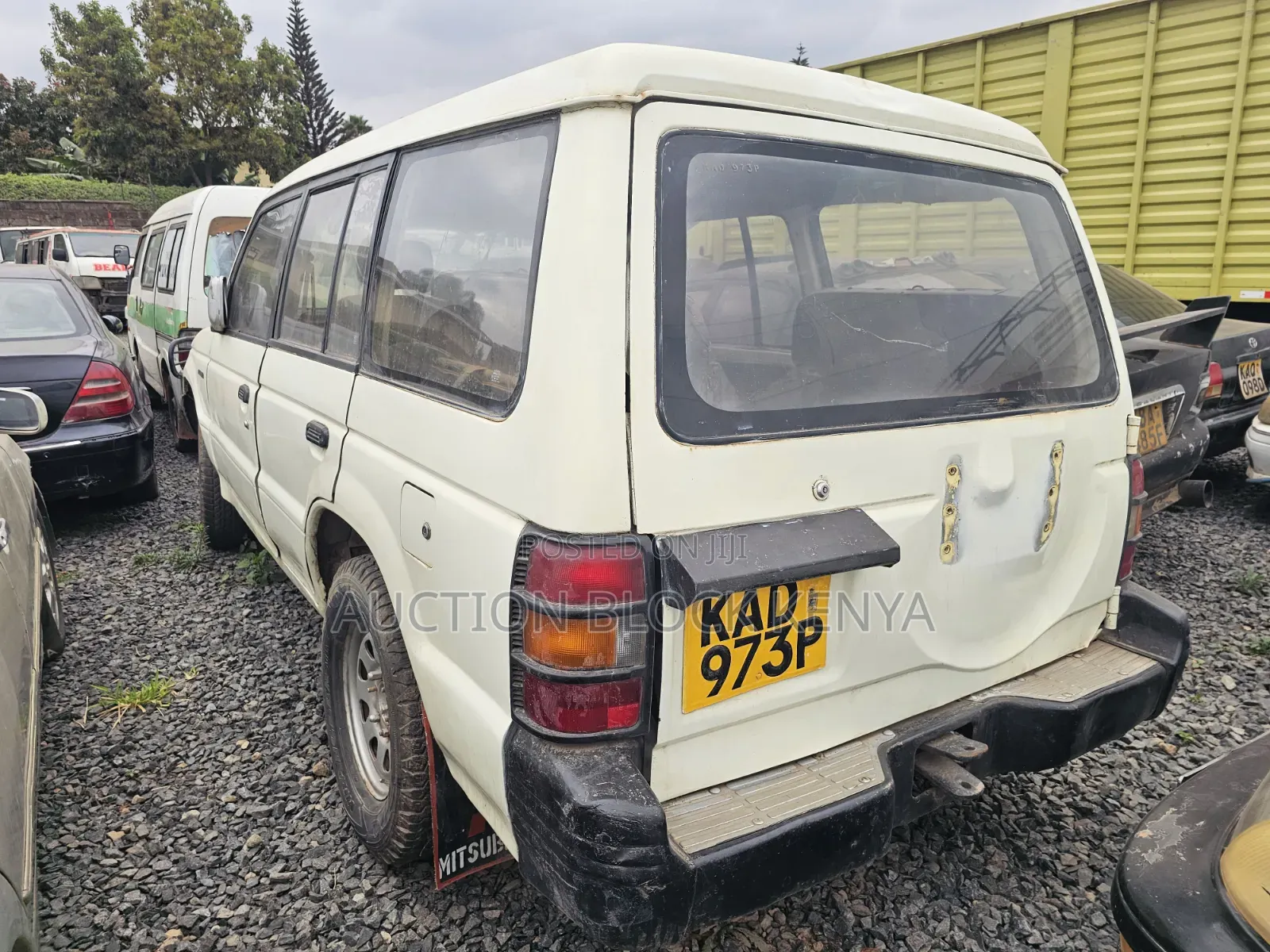Mitsubishi Pajero 1994 White