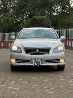 Toyota Crown 2008 Silver