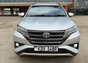Toyota Rush 2019 Silver