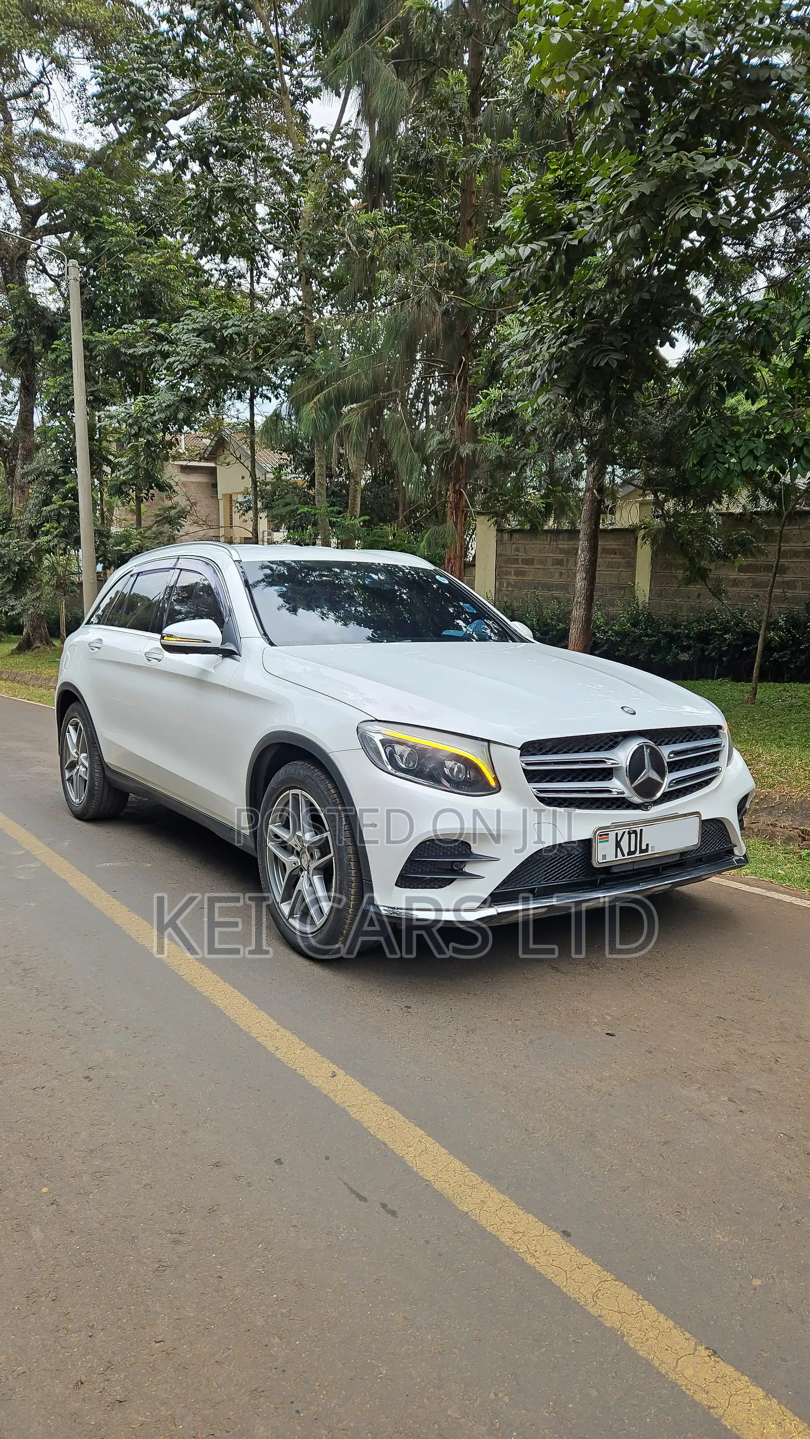 Mercedes-Benz GLC-Class 2016 White