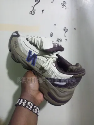 Original Mtumba Shoes Sizes 42 and 43 Clean