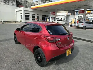 Mazda Demio 2016 Red