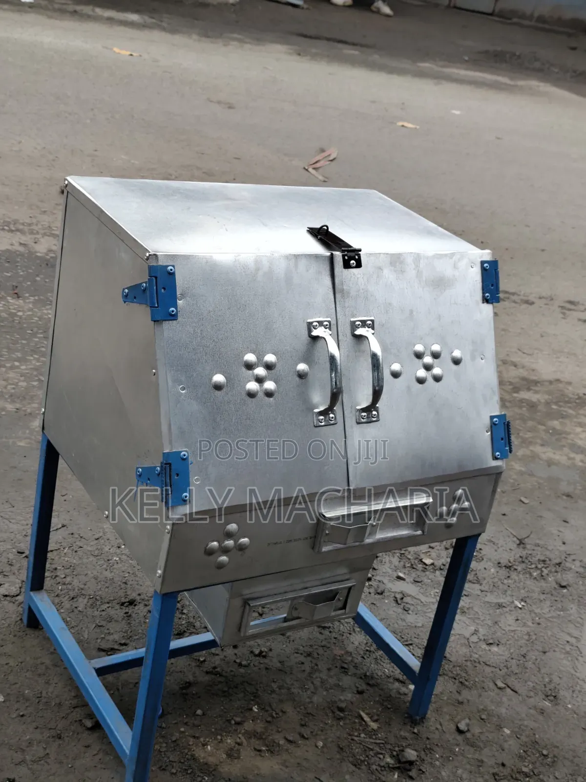 Affordable Baking Charcoal Oven