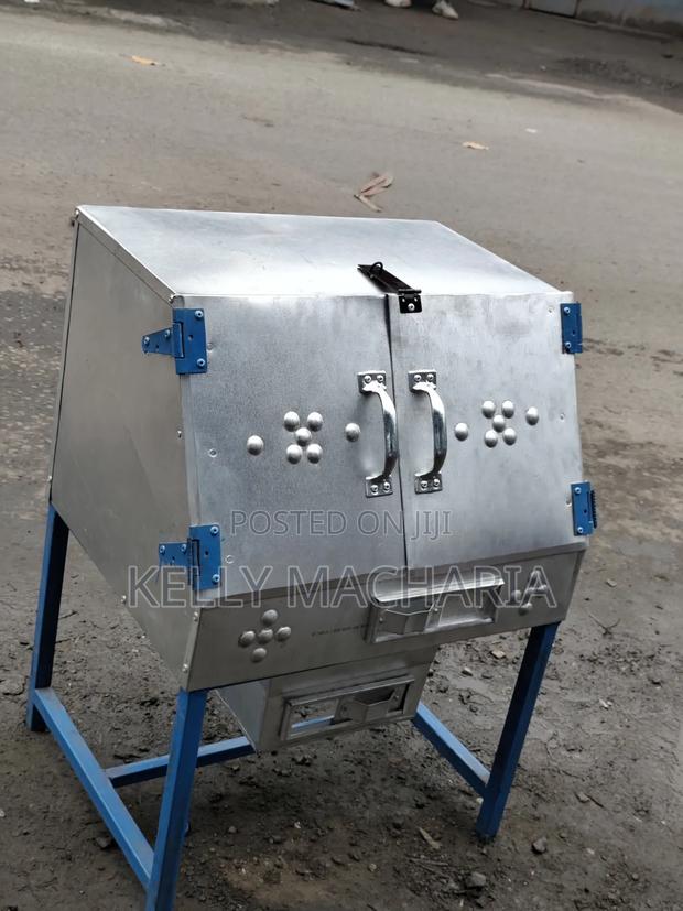Affordable Baking Charcoal Oven - thumbnail 3