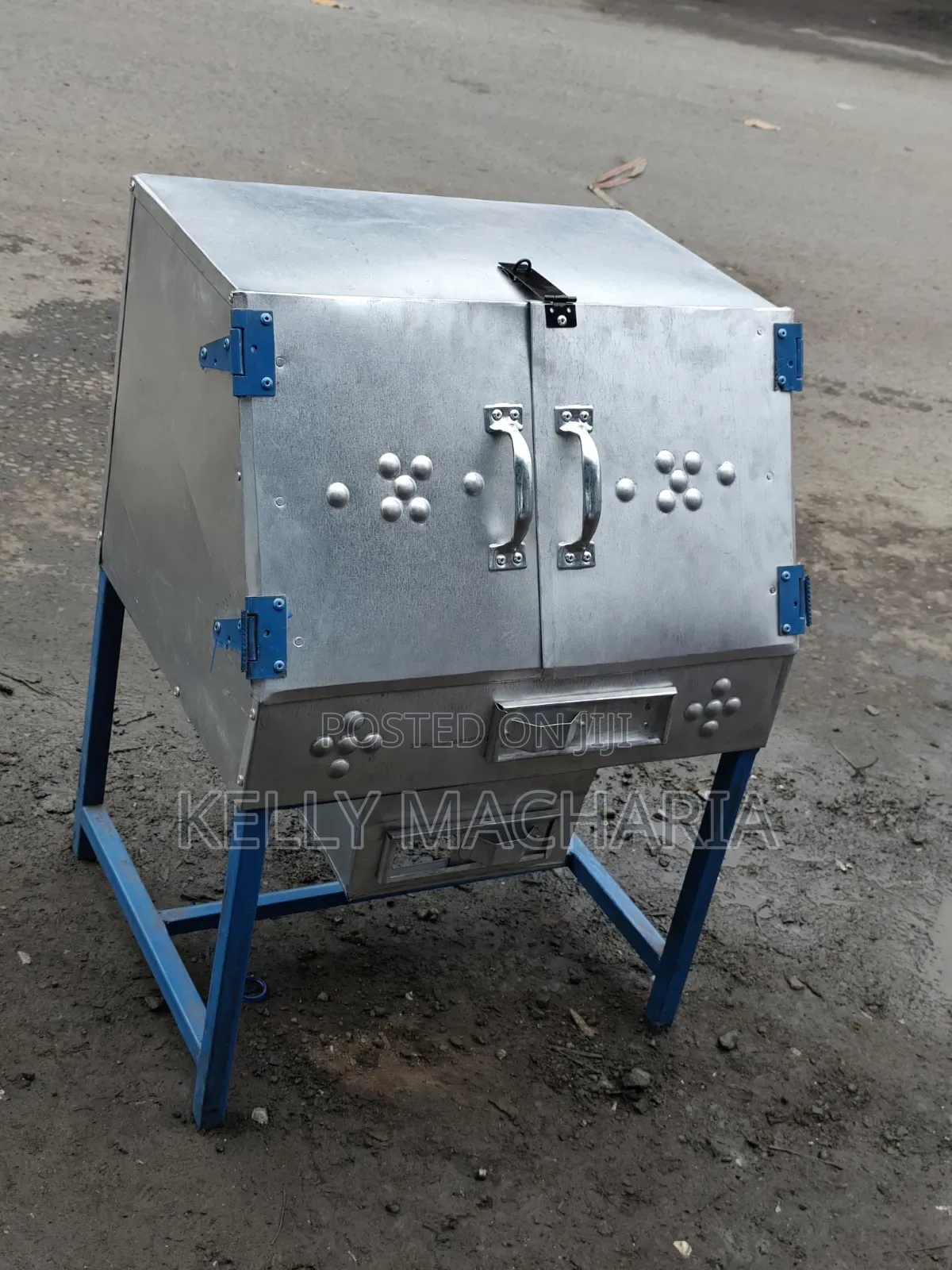 Affordable Baking Charcoal Oven