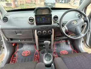 Toyota IST 2004 Silver