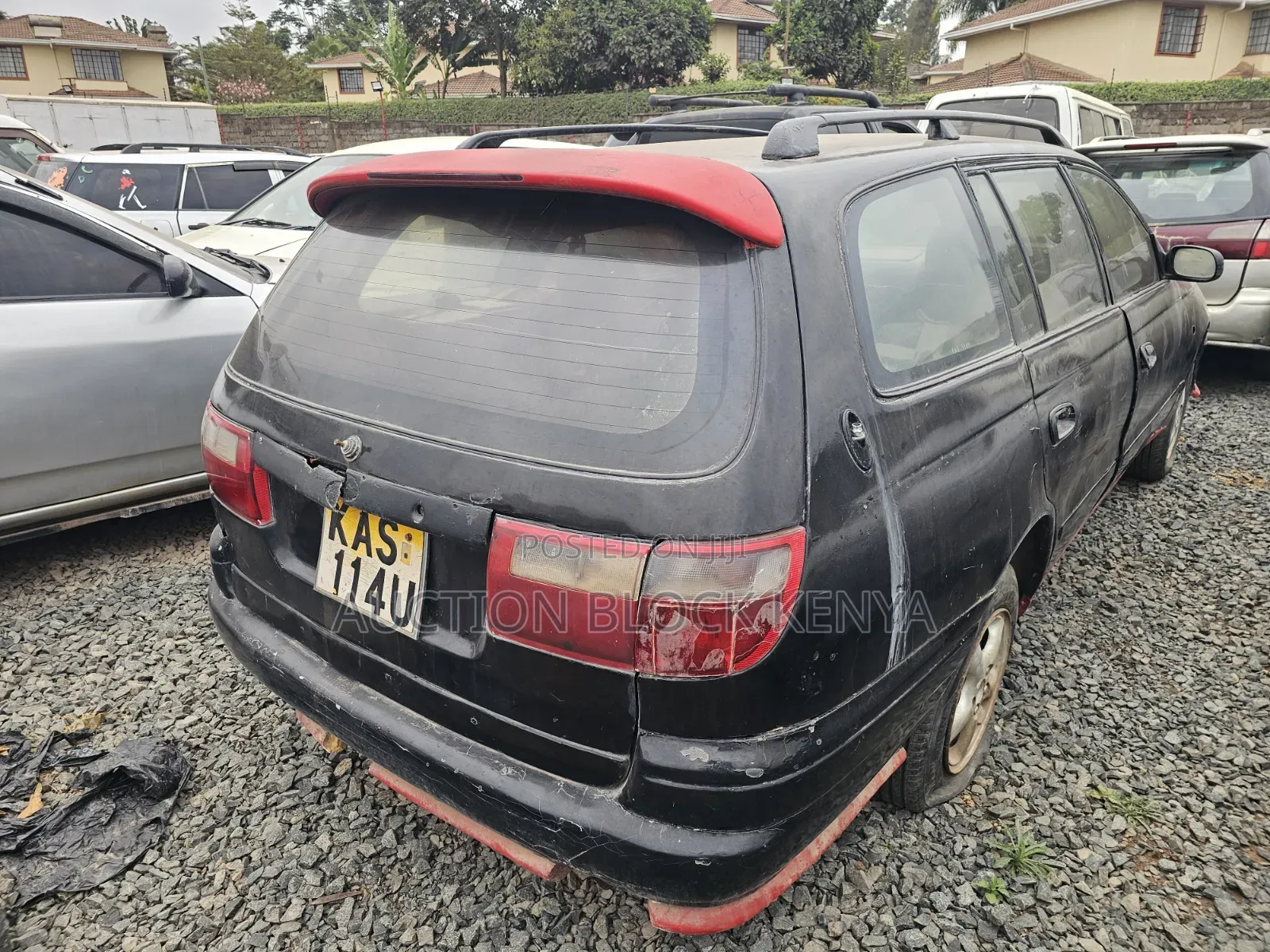 Toyota Caldina 1998 Black