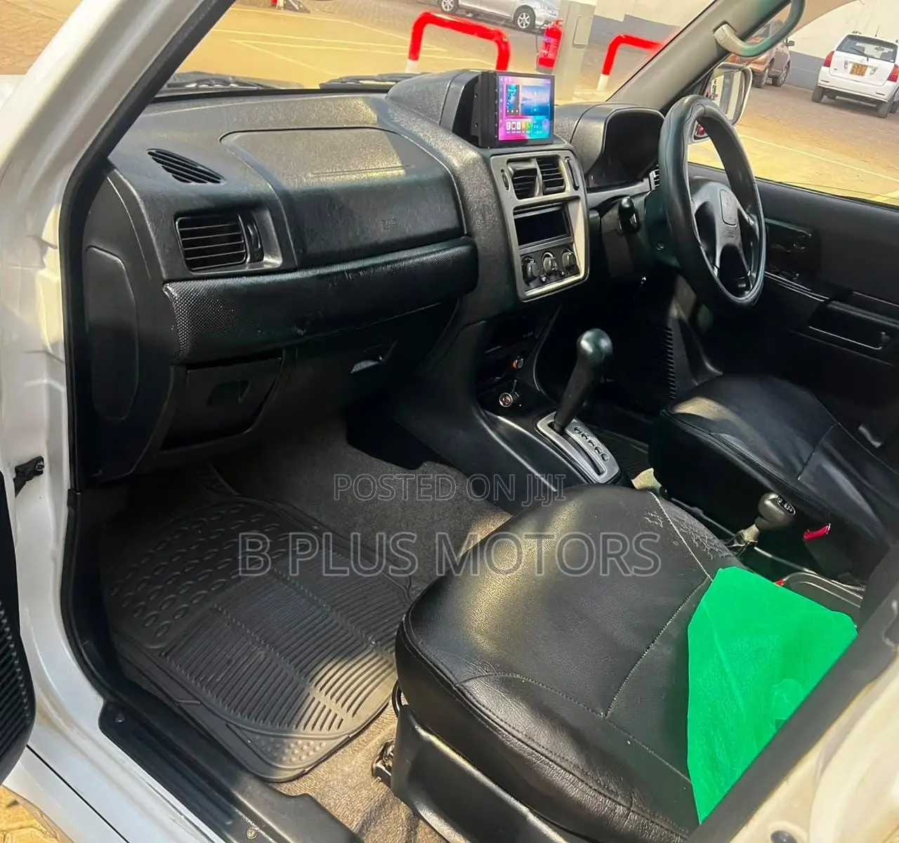 Mitsubishi Pajero 2006 White