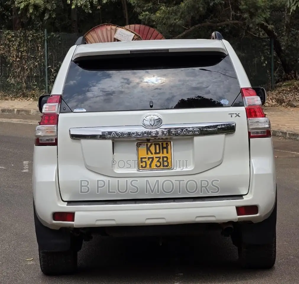 Toyota Land Cruiser Prado 2014 White
