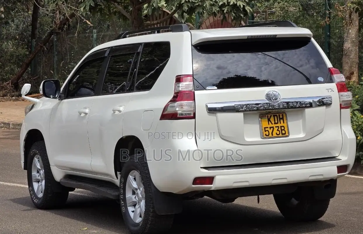 Toyota Land Cruiser Prado 2014 White