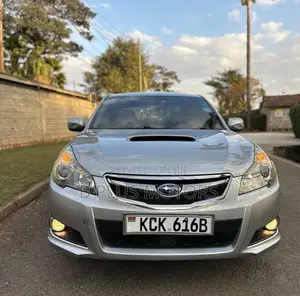 Subaru Legacy 2011 Silver