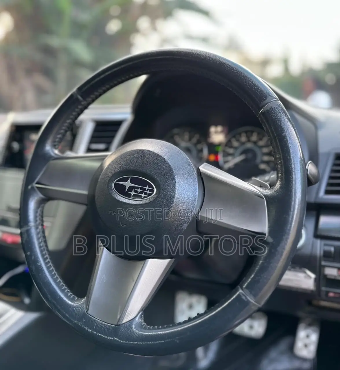 Subaru Legacy 2011 Silver