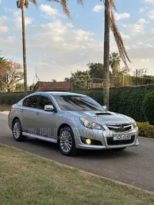 Subaru Legacy 2011 Silver