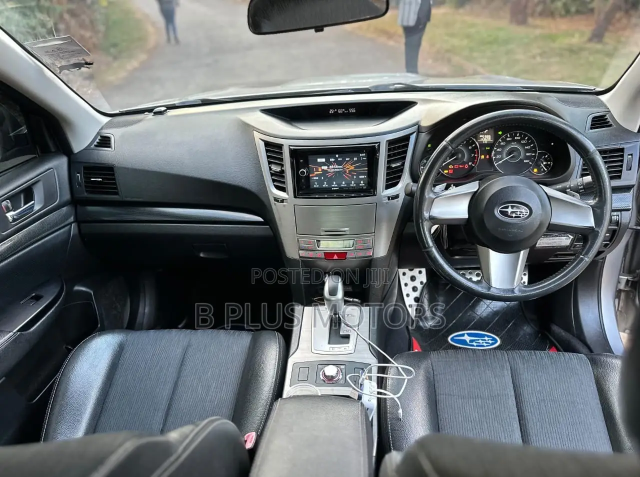 Subaru Legacy 2011 Silver
