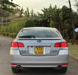 Subaru Legacy 2011 Silver