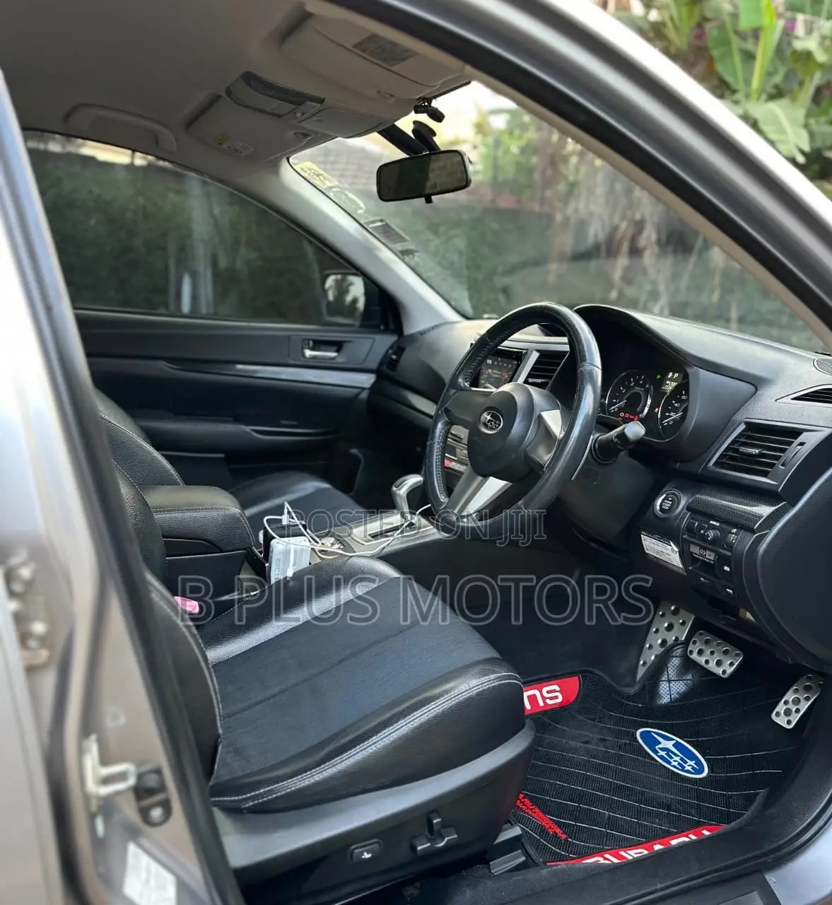 Subaru Legacy 2011 Silver