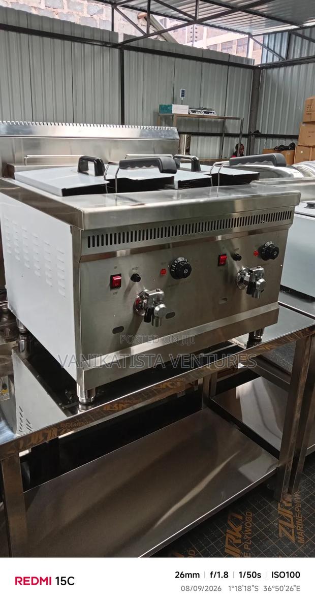 Imported Deep Fryer. Gas Powered