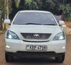 Toyota Harrier 2005 White